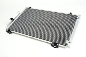 Condensator climatizare potrivit TOYOTA COROLLA (00 -) 2.0 Diesel D MA / C + / - (CDE 120) A / A - Img 1