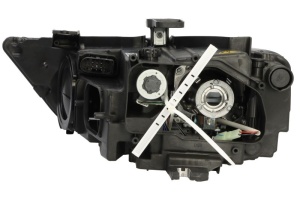 Far dreapta (D5S/H8/LED, electric, cu motor, fara controler; fara controler LED) potrivit AUDI Q3 8U 2015-2018 - Img 2