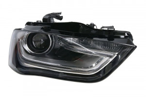 Far dreapta potrivit AUDI A4 2011-2016 - (D3S, electric, cu motoras, fundal negru)