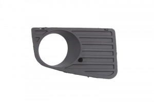Grila bara fata dreapta potrivit VW CRAFTER 2006-2011 - cu locas proiectoare, plastic