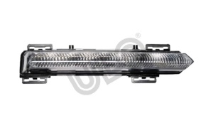 Lumina zi fata dreapta (LED, culoare: negru) potrivit MERCEDES B-KLASA W246/W242, SL R231 dupa 2012