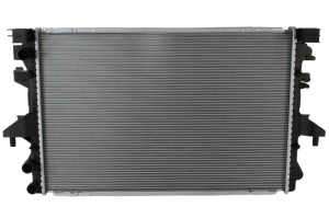 Radiator motor (Automat/Manual, cu primele elemente potrivite) potrivit VW CALIFORNIA T5 CAMPER, MULTIVAN T5, TRANSPORTER T5 1.9D-3.2 - Img 2