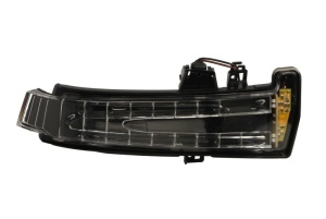 Semnalizator lateral Dreapta (LED) potrivit MERCEDES A (W176), B SPORTS TOURER (W246, W242), C (C204), C T-MODEL (S204), C (W204), CLA (C117) 1.5D-Electric 10.05- 10.05- - Img 1