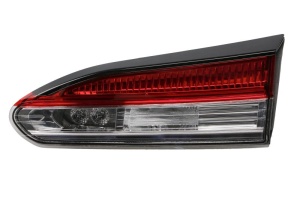 Stop spate Dreapta (partea interioara, W16W) potrivit TOYOTA COROLLA CROSS dupa 2022