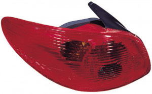 Stop tripla lampa spate dreapta potrivit PEUGEOT 206 HATCHBACK 2003-2009 - (Semnalizator rosu, culoare sticla: rosu)