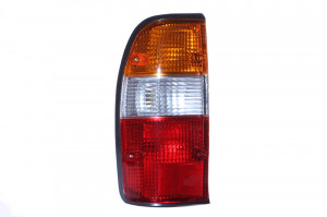 Stop tripla lampa spate stanga potrivit MAZDA B-SERIE PICK-UP 1999-2006 - (Semnalizator portocaliu, culoare sticla: rosu)