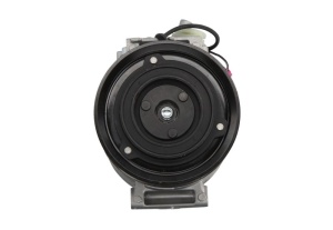Compresor climatizare potrivit AUDI A4 B5, A4 B7, A6 C4, A6 C5, A8 D2, A8 D3; SKODA SUPERB I; VW PASSAT B5, PASSAT B5.5 2.3-6.0 03.94-06.08 - Img 2