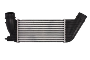 Intercooler potrivit CITROEN C8, JUMPY II; FIAT SCUDO, ULYSSE; LANCIA PHEDRA; PEUGEOT 807, EXPERT, EXPERT TEPEE; TOYOTA PROACE 1.6D/2.0D 02.06- - Img 1