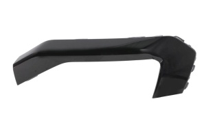 Ornament bandou bara spate stanga plastic, negru lucios potrivit AUDI Q5 FYT dupa 2020