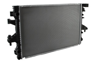 Radiator motor (Automat/Manual, cu primele elemente potrivite) potrivit VW CALIFORNIA T5 CAMPER, MULTIVAN T5, TRANSPORTER T5 1.9D-3.2 - Img 3