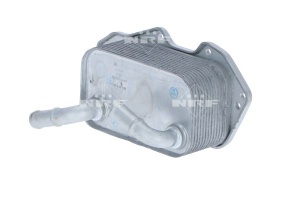 Radiator ulei motor (cu garnitura) potrivit AUDI A4 B7, A4 B8, A5, A6 ALLROAD C6, A6 ALLROAD C7, A6 C6, A6 C7, A7, A8 D3, A8 D4, Q5, Q7; VW TOUAREG 2.0D-3.2 05.04-09.18 - Img 2