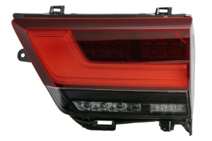 Stop spate Dreapta (partea interioara, LED) potrivit TOYOTA LAND CRUISER 300 J3 dupa 2021