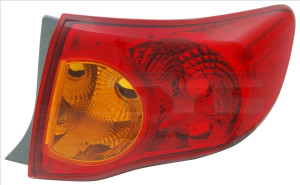 Stop tripla lampa spate dreapta potrivit TOYOTA COROLLA 2006-2010 - ( exterior )