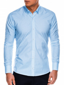 Мъжка риза с кройка Slim fit е модел с дълъг ръкав и класическа яка. Произведена от 58% памук, 42% полиестер