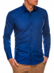 Класическа тънка риза със Slim fit кройка, класическа яка, дълъг ръкав и закопчаване отпред. Перфектна както за ежедневието, така и за по-официални случаи.