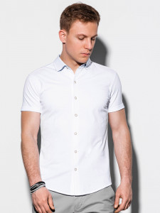 Мъжка slim fit риза с къса мека яка и къс ръкав. Моделът е произведен от интересна материя наподобяваща тениска от 100% памук. Комбинацията от мек плат, къс ръкав и стилна риза прави модел K541 предпочитан от мъже, чиято работа ги задължава да носят риза 