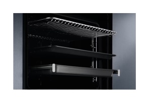 Cuptor incorporabil Electrolux EOD6P77WZ, Electric, 72 l, Autocuratare pirolitica, Conectivitate Wi-fi, SteamBake, Grill, Clasa A+, Negru - Img 3