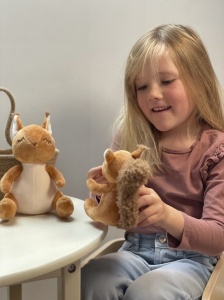 Mica veverita Pam, Egmont Toys - Img 3