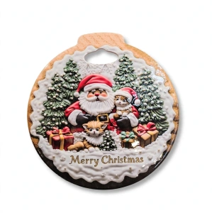 Suport Ceramic Rotund Termorezistent pentru Vase Fierbinți în Formă de Glob, 20 cm – Ilustrație Festivă cu Moș Crăciun, Pisicuțe și Cadouri, En-Gros (A9-7)
