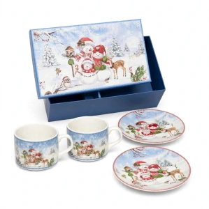 Set Cadou 2 Căni din Ceramică / Porțelan cu Farfurioare și Cutie Decorativă – Ilustrație Festivă Om de Zăpadă și Animăluțe En-Gros (A4-11)