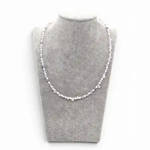 Colier cu pietre si accesorii din plastic - Img 2