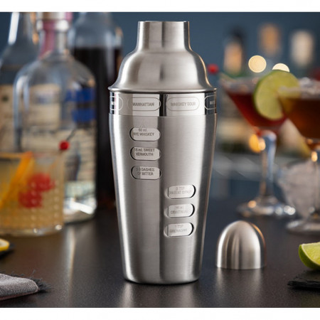 Shaker cu retete de cocktailuri integrate