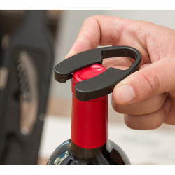 Set de accesorii pentru vin in cutie sub forma de vin - Img 3
