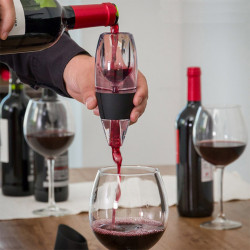 Decantor pentru maximizarea gustului si proprietatile vinului - Img 1