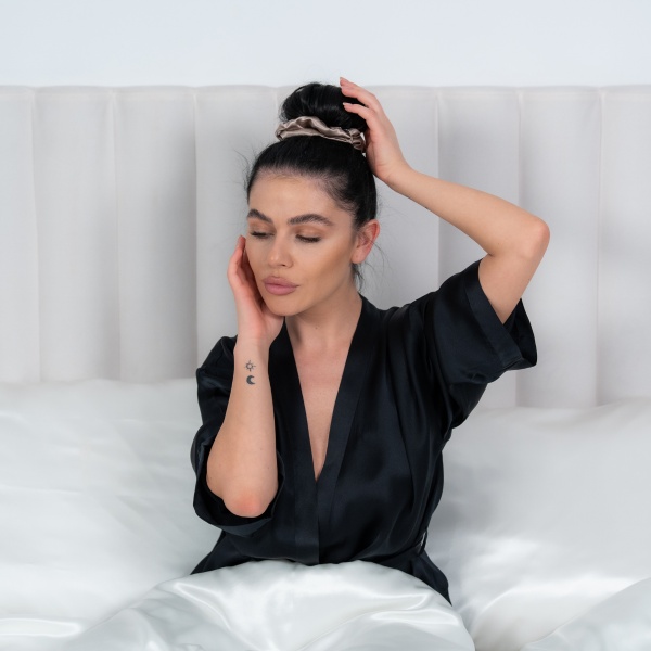 Ondulator fără căldură mătase tip elastic de păr roz pudră - Img 3