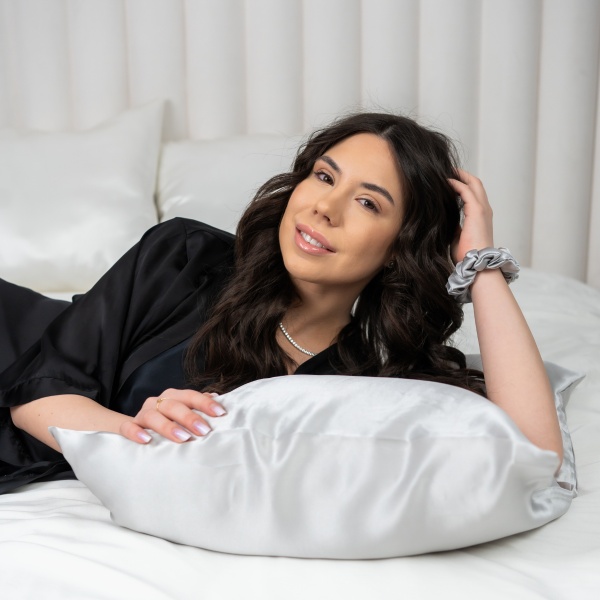 Față de pernă mătase gri silver 19 momme - Img 2