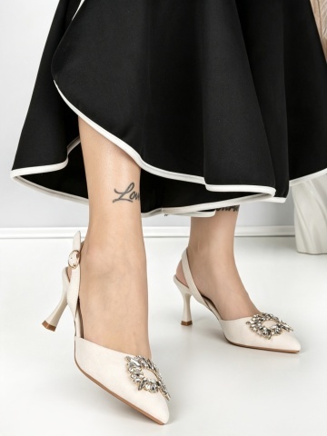 Stiletto cipő Marenza Fehér