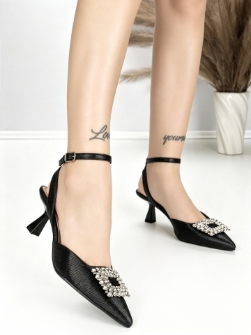 Stiletto cipő Danzaya Fekete