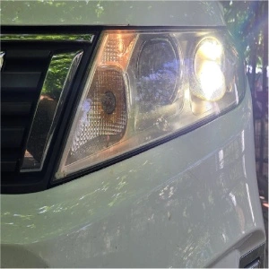 Becuri LED H11 controlate prin aplicație Bluetooth pentru ajustare rapidă a luminii