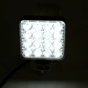 Proiector LED Auto 48W, Lumină Albă, Pătrat, pentru Off-Road, Utilaje, Vânătoare și Pescuit