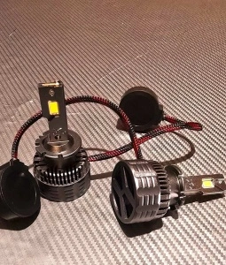 Montaj plug & play D2S / D2R – compatibil cu balast original xenon