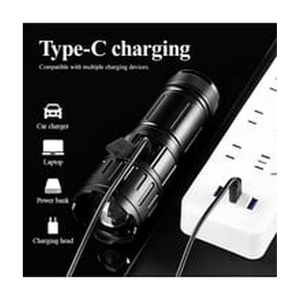 Lanternă LED profesională cu încărcare USB Type-C, compatibilă pentru încărcare rapidă și ușoară în mașină, acasă sau la power bank.