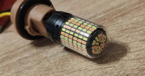 Set 2 becuri LED 7443 dual color pentru DRL și semnalizare