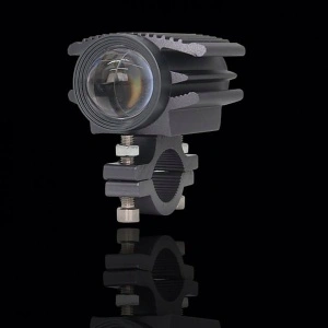 Proiector LED moto dual-color montat pe ghidon, potrivit pentru motociclete, ATV-uri și vehicule off-road.