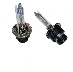 Becuri xenon D2S 35W cu lumină alb rece, prezentate clar pentru a sublinia tipul de produs și utilizarea în faruri auto compatibile.
