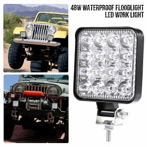 Proiector LED auto 48W pentru aplicații off-road, vânătoare, pescuit, utilaje și vehicule 4x4.