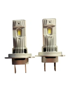 Set 2 becuri LED H7 – 21.000 lumeni pentru iluminare puternică și uniformă