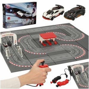 Pista Electrică de Curse 64x64 cm cu 2 Mașini și Controlere – Set Construcție Inclus