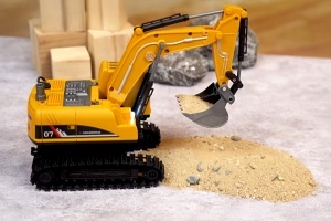 Excavator pe senile cu Basculanta, control de la distanta, efect de fum, lumini si accesorii interschimbabile, 3+ Ani - Img 5