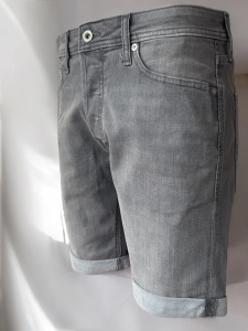Blugi scurti JACK & JONES - Img 1