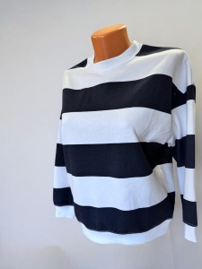 Bluza Don't Call Me Jennyfer - Img 1
