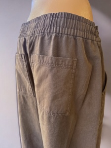 Pantaloni Stradivarius - Img 2