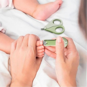 Set 4in1 de Ingrijire Unghii pentru Bebelusi, Cutie de Depozitare Tip Cerb, 0-6 Ani, 11 x 6 x 11 cm, Verde - Img 2