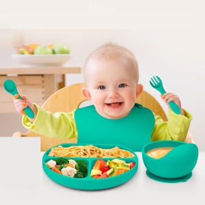 Set 5 piese diversificare bebelusi si copii din silicon baveta, farfurie compartimentata cu ventuza, bol cu ventuza, tacamuri, fara alergeni, verde - Img 4