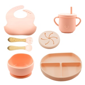 Set 8 piese diversificare bebelusi si copii din silicon, roz