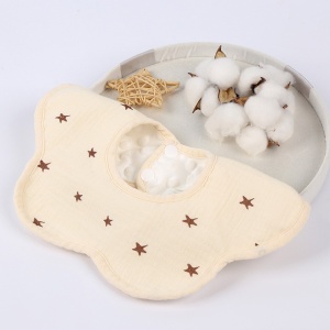 Baveta Tip Floare, din Bumbac, pentru Copii 0-12 Luni, Rezistenta la apa, cu Capse, Model cu Stelute, 26 x 29 cm, Crem - Img 4
